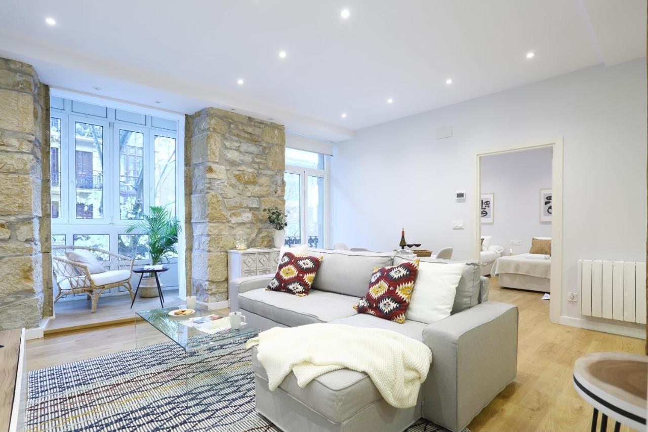 Urbieta Suite Apartment San Sebastián Dış mekan fotoğraf